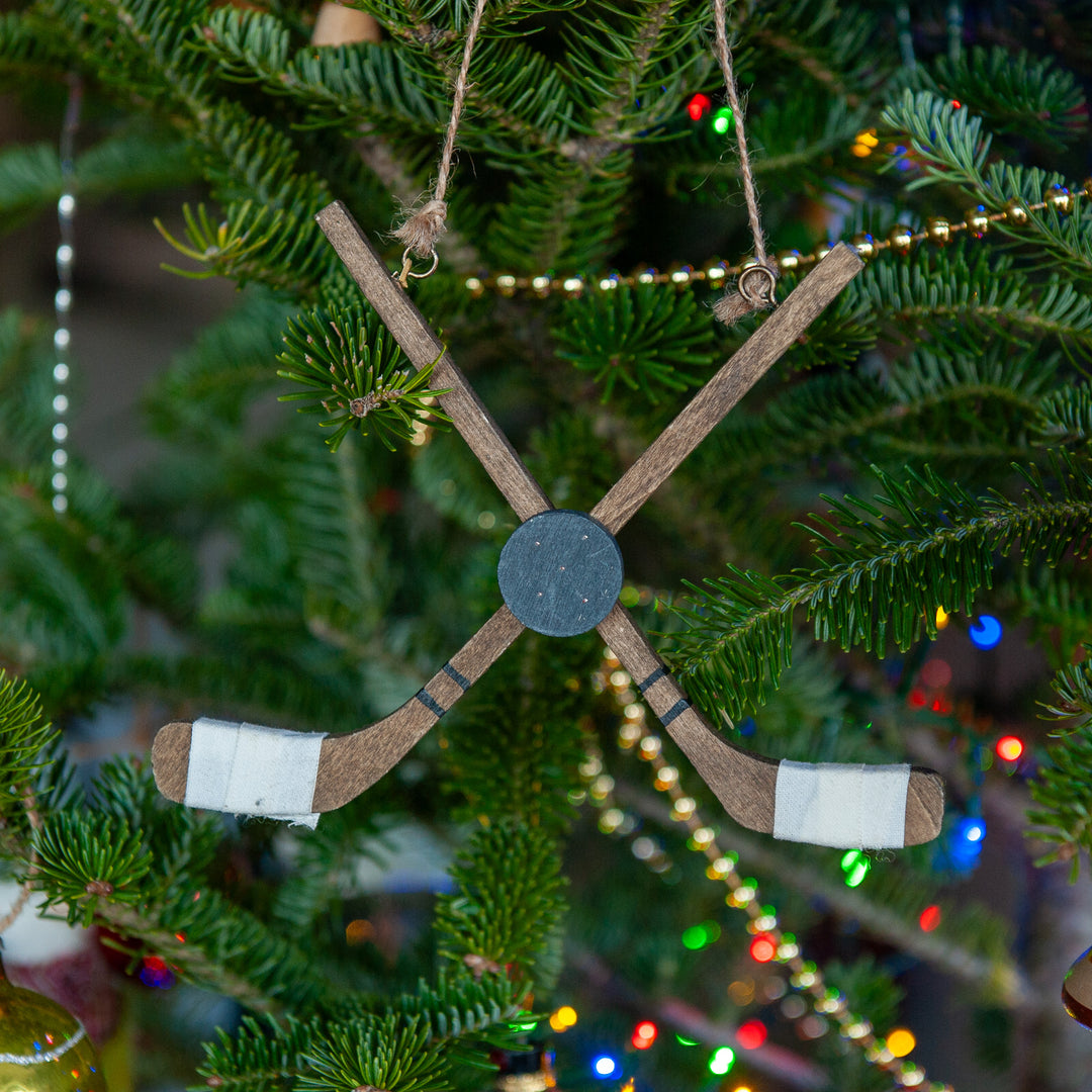 Crossed Hockey Stick & Puck Ornament