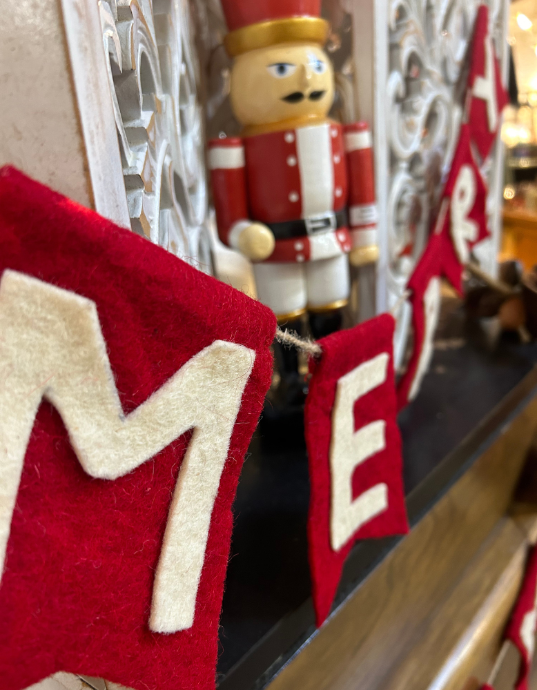 Felt "Merry Christmas" Banner