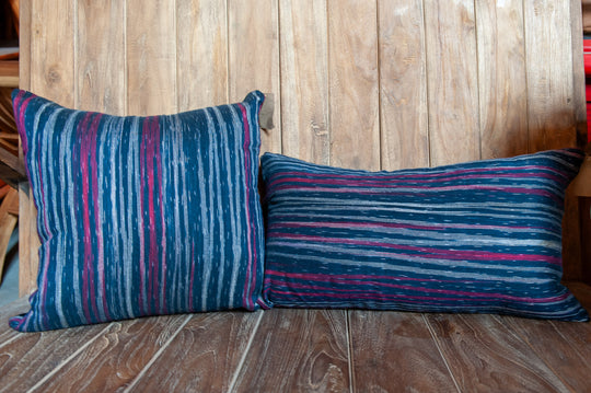 Housse de coussin en coton Ikat - Vitrail violet