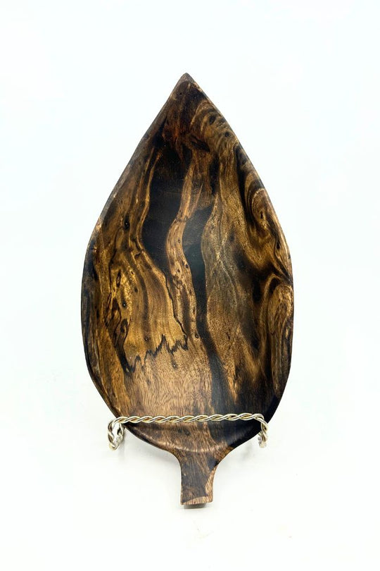 Mango Wood Medium Leaf Dish - 10" (Old Wood)