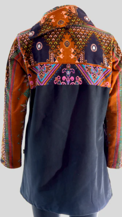 Veste multicolore boutonnée