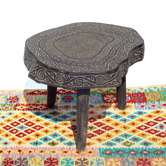 Table basse en suar balinais primitif