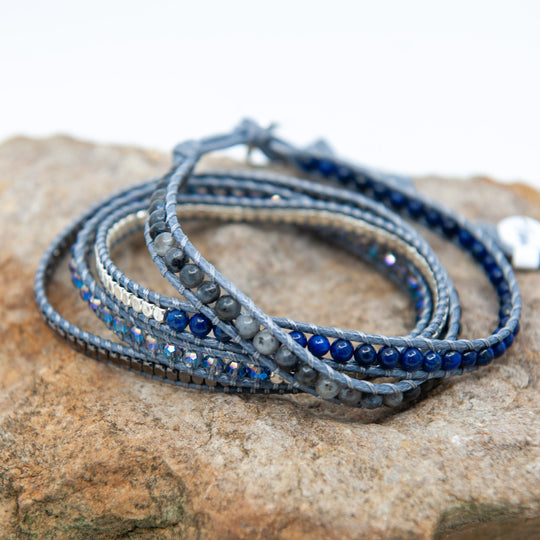 Bracelet Wrap Gris avec Perles Bleues et Grises