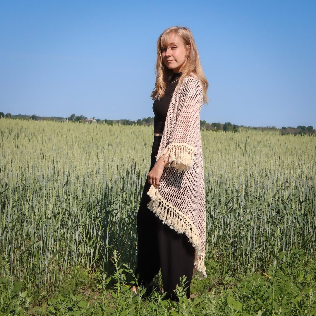 Kimono doux en crochet blush