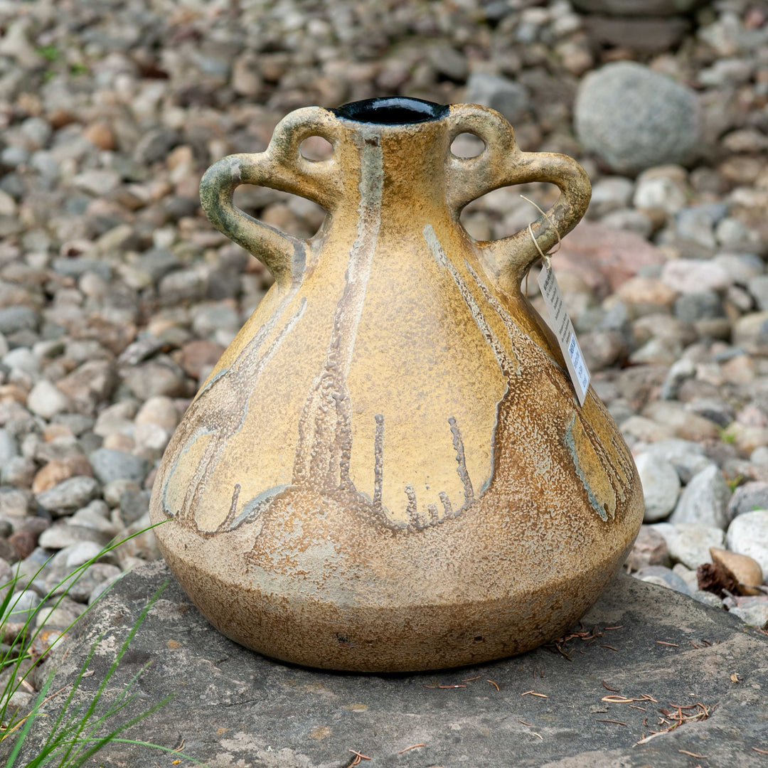 Lombok Ceramic Volcano Vase -Ginsing