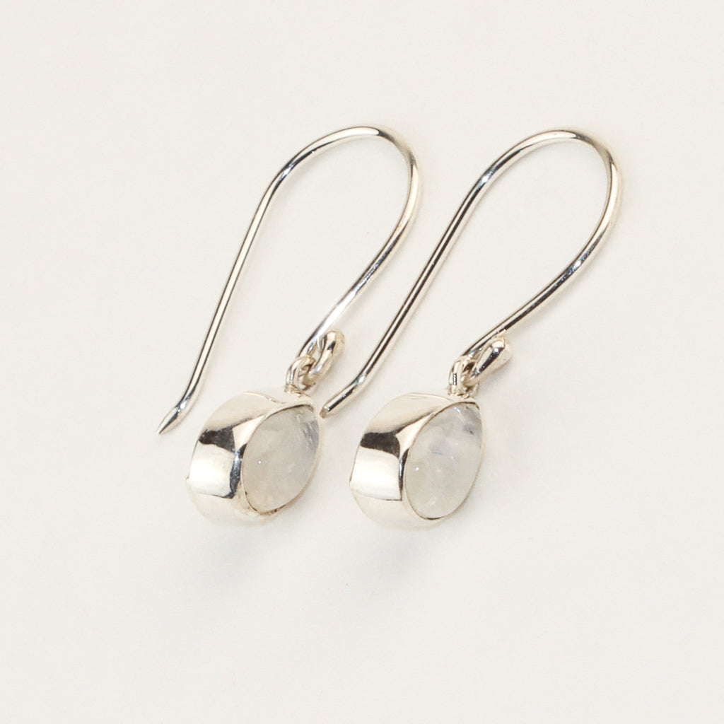 Boucles d'oreilles pendantes en pierre de lune