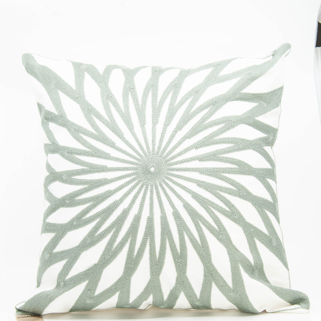 Housse de Coussin Brodée - Motif Gris