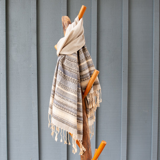 Stripe Pattern Scarf - Blue/Grey