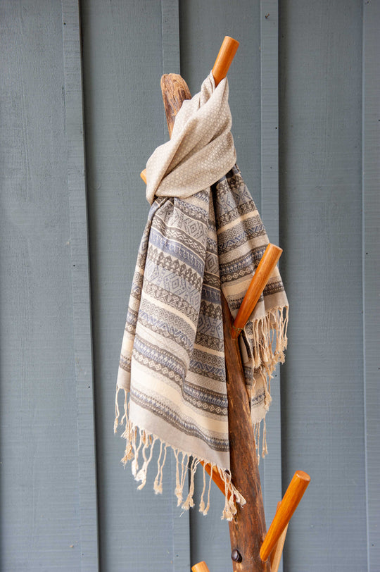 Stripe Pattern Scarf - Blue/Grey